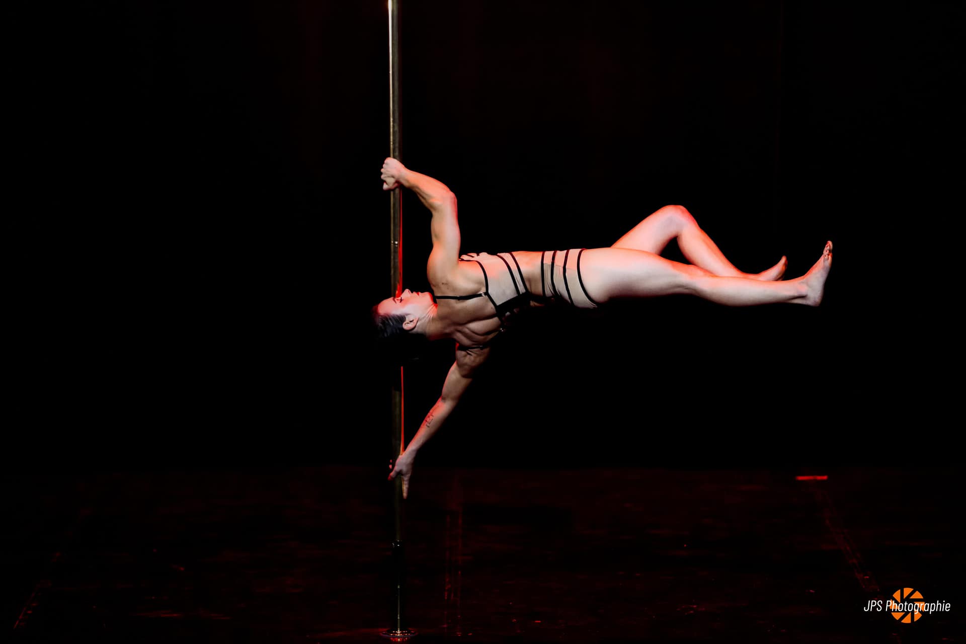 Stage intensifs pole dance Hiver 2026 - WKSHP 1 scaled - Tonic & Aerial Center - Ton école de pole dance à Aix-en-Provence et Venelles